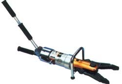 江蘇水星消防裝備主營消防器材、破拆工具、救生設備、洗消產品、偵檢儀器、堵漏工具、輸轉設備、警戒器材、通訊設備、個人防護、照明排煙、其他裝備